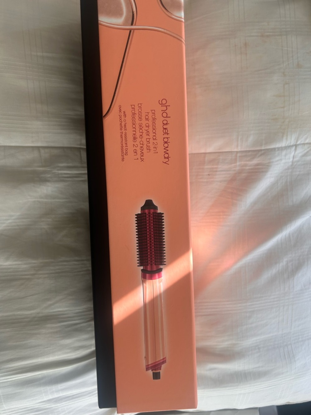 ghd Coral Pink Hot Air Brush with Hot Pink Trim and Pouch - Picture 4 of 4